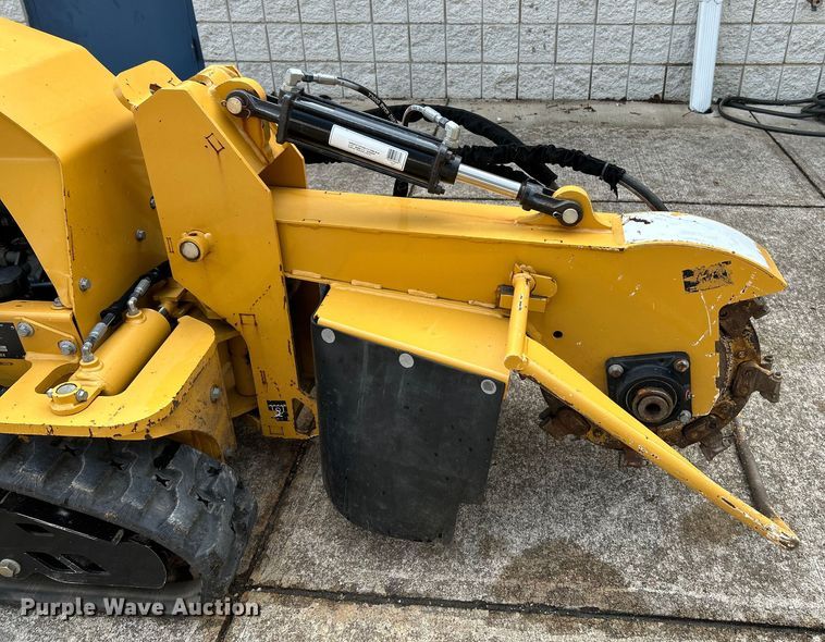 image for item OK9715 2020 Vermeer SC30TX  stump grinder