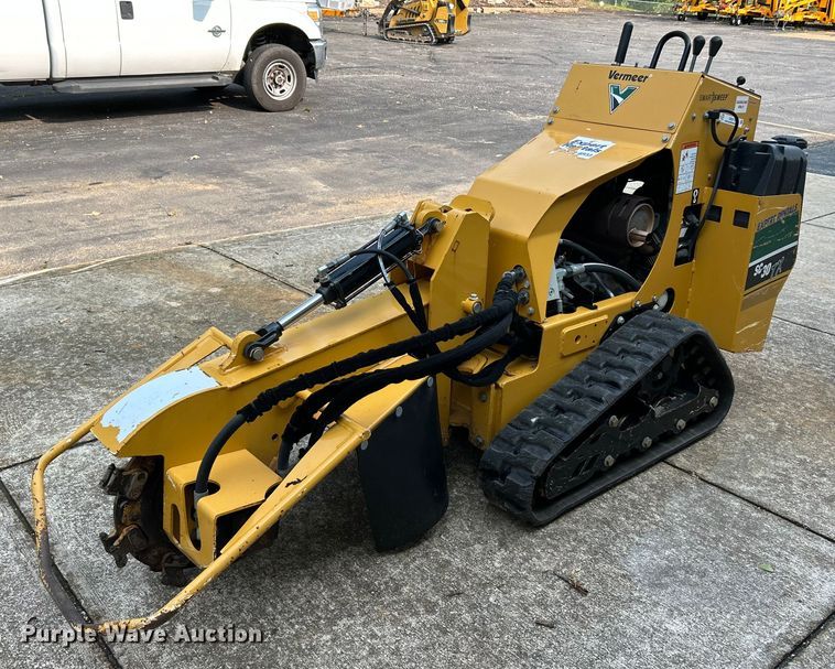 image for item OK9716 2020 Vermeer SC30TX  stump grinder