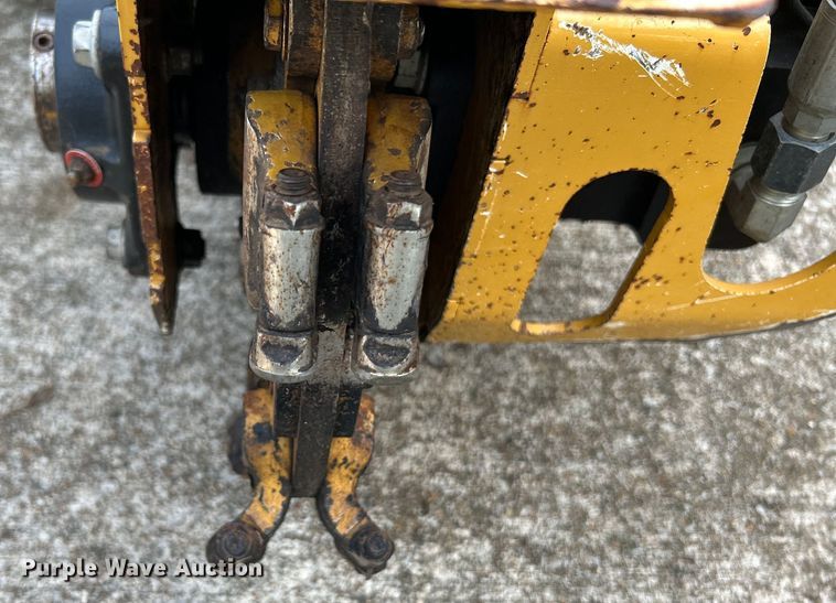 image for item OK9716 2020 Vermeer SC30TX  stump grinder