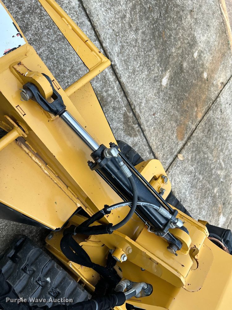 image for item OK9716 2020 Vermeer SC30TX  stump grinder