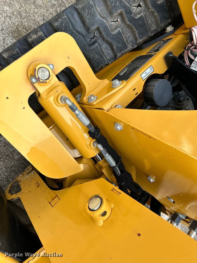 image for item OK9716 2020 Vermeer SC30TX  stump grinder