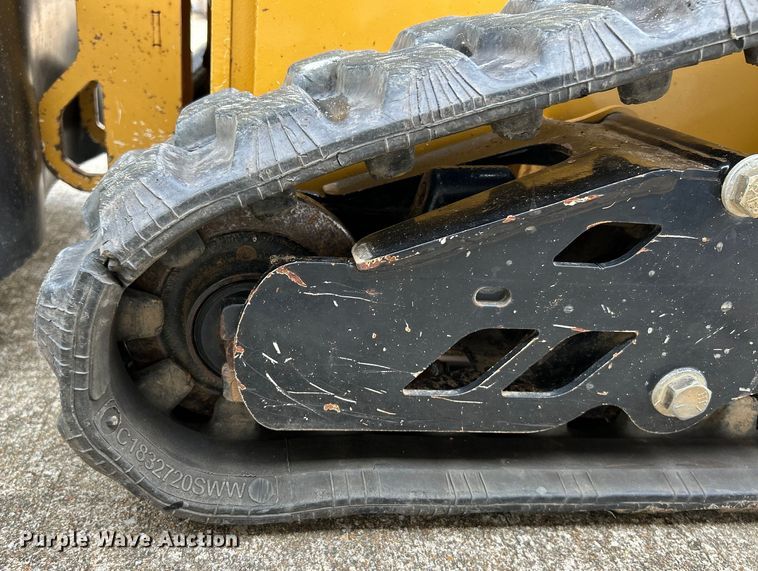 image for item OK9716 2020 Vermeer SC30TX  stump grinder