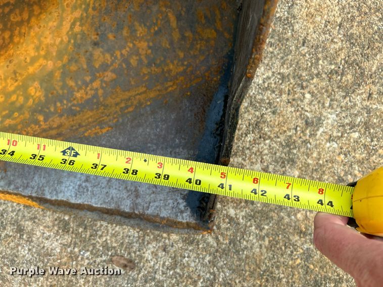 image for item OK9717 2016 Toro Dingo TX525  compact utility loader