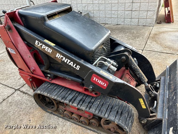 image for item OK9717 2016 Toro Dingo TX525  compact utility loader