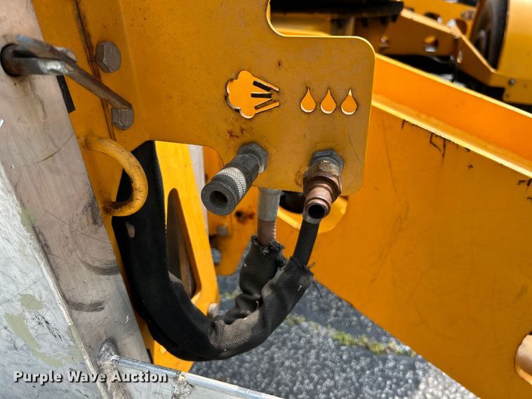 image for item OK9718 2014 Haulotte 5533A  boom lift