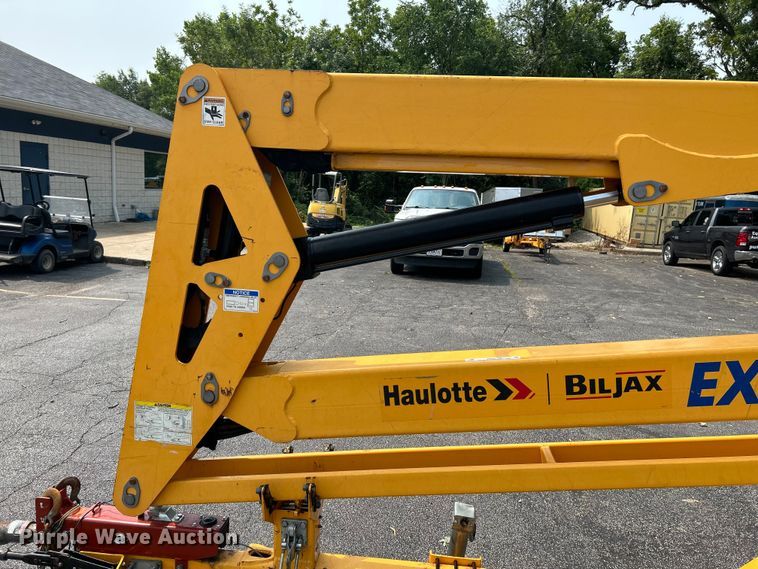 image for item OK9718 2014 Haulotte 5533A  boom lift