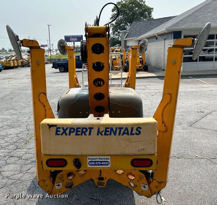 image for item OK9719 2012 Haulotte 3632T  boom lift