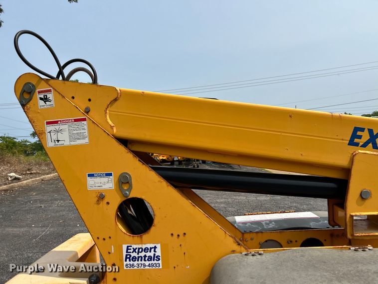 image for item OK9719 2012 Haulotte 3632T  boom lift