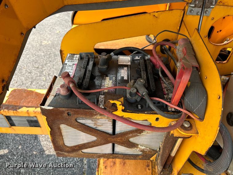 image for item OK9719 2012 Haulotte 3632T  boom lift