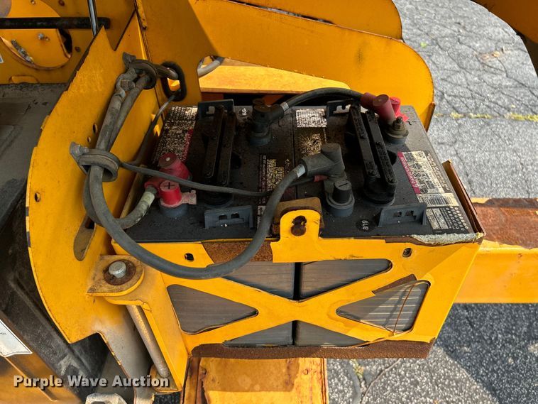 image for item OK9719 2012 Haulotte 3632T  boom lift