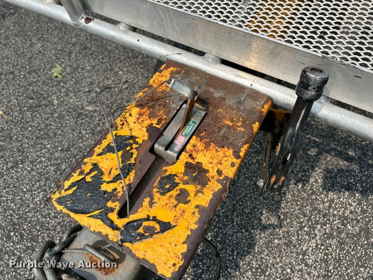 image for item OK9719 2012 Haulotte 3632T  boom lift