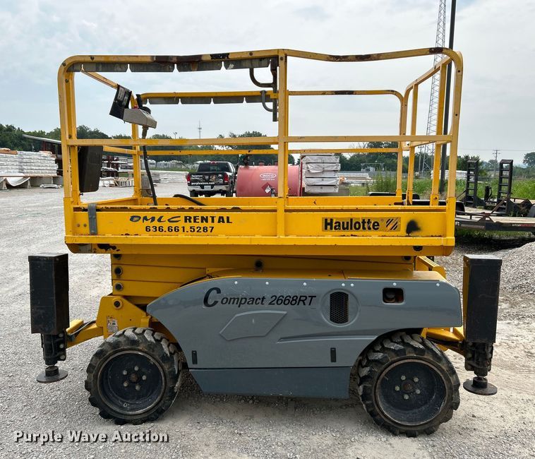 image for item OK9724 2005 Haulotte Compact 2668RT  scissor lift