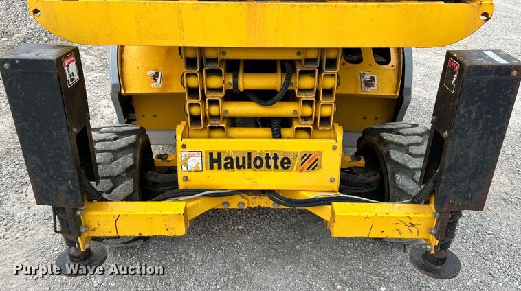 image for item OK9724 2005 Haulotte Compact 2668RT  scissor lift