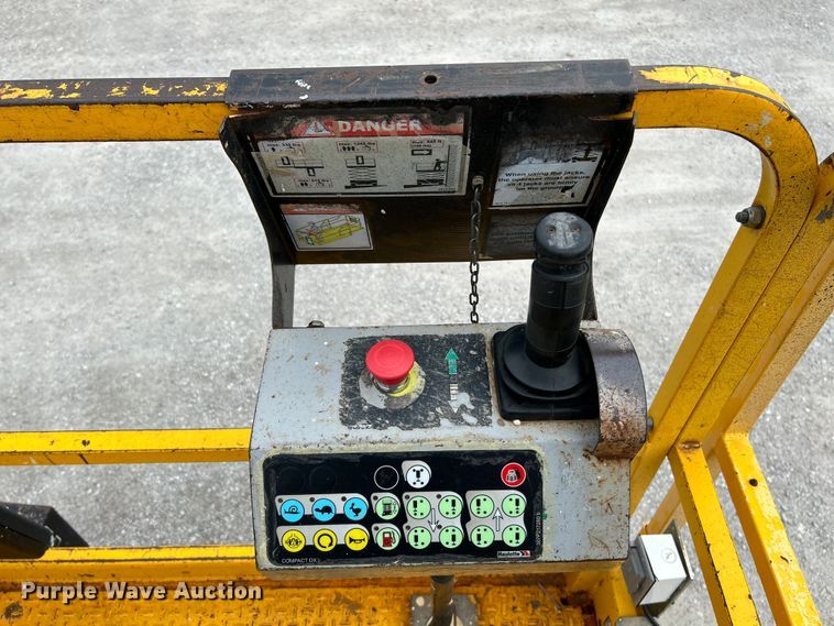 image for item OK9724 2005 Haulotte Compact 2668RT  scissor lift