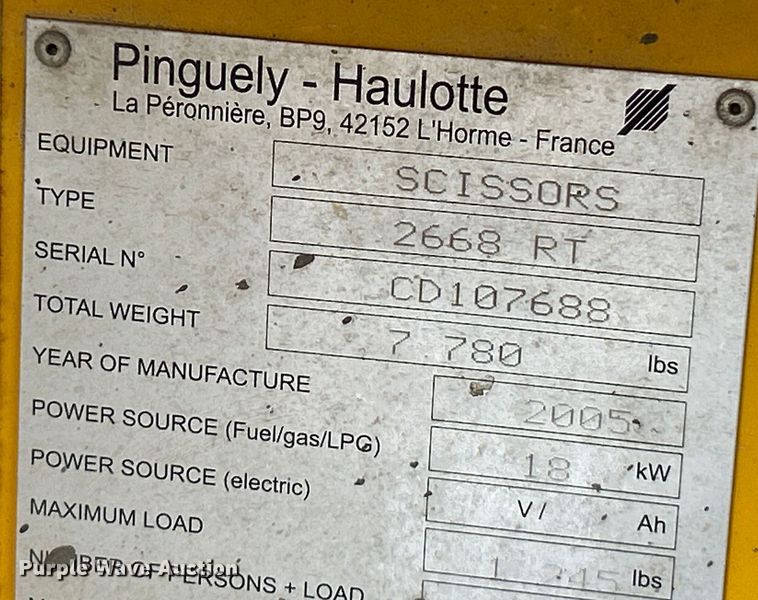 image for item OK9724 2005 Haulotte Compact 2668RT  scissor lift