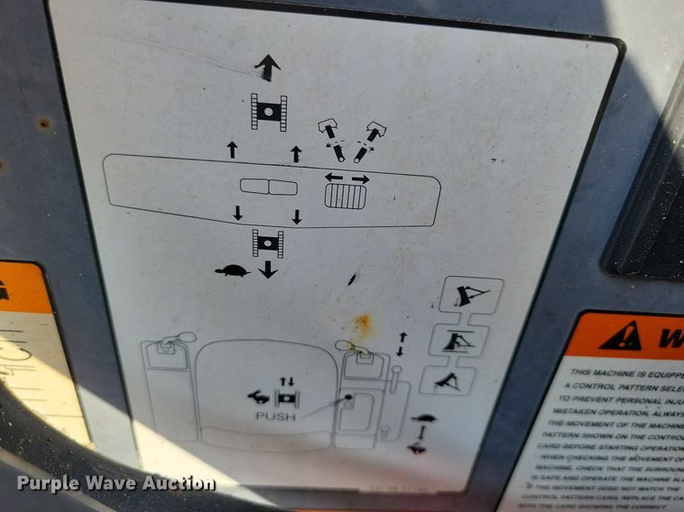 image for item DA7218 2004 Ditch Witch MX352  mini excavator