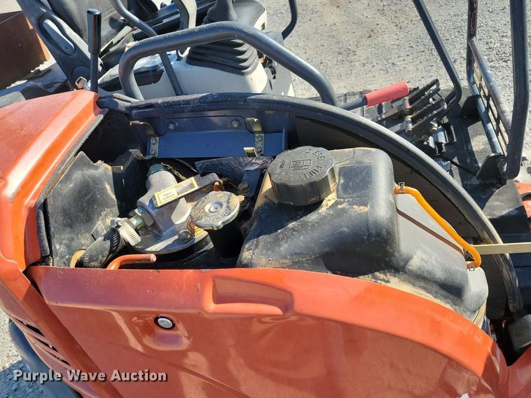 image for item DA7218 2004 Ditch Witch MX352  mini excavator