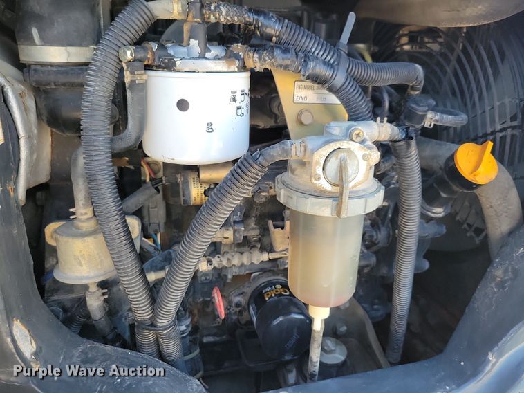 image for item DA7218 2004 Ditch Witch MX352  mini excavator