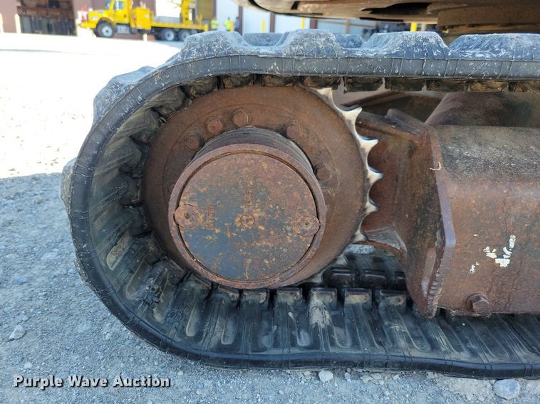 image for item DA7218 2004 Ditch Witch MX352  mini excavator