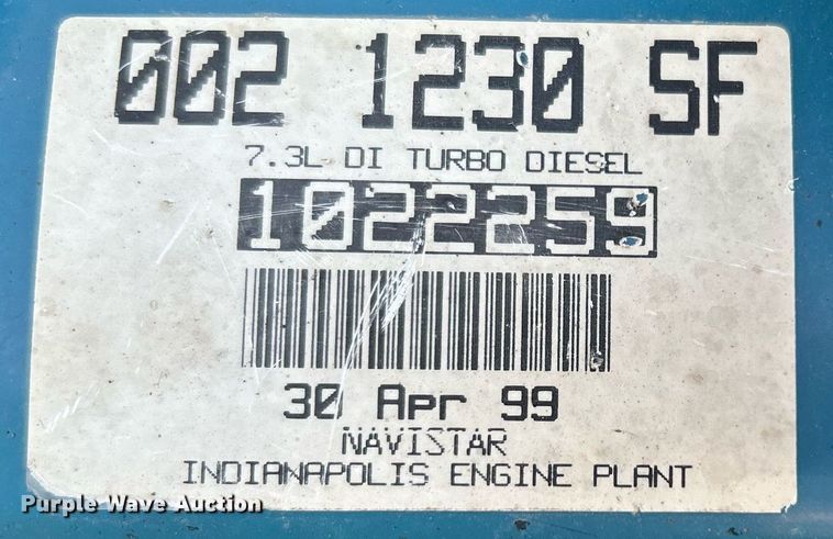 image for item DI7914 2000 International 4700  flatbed truck