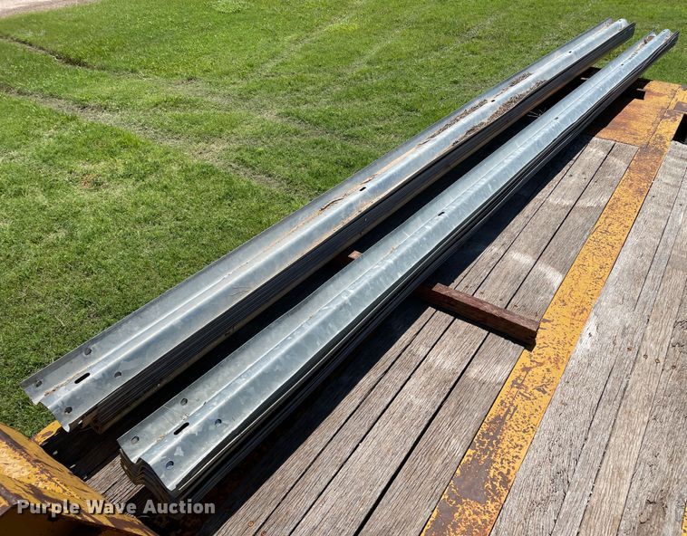 image for item DK1527 (20) guard rails