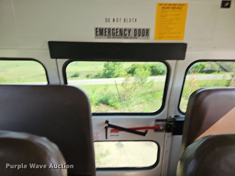 image for item DK1946 2013 Blue Bird Vision  school bus