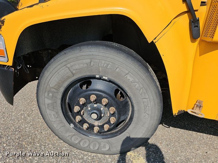 image for item DK1946 2013 Blue Bird Vision  school bus