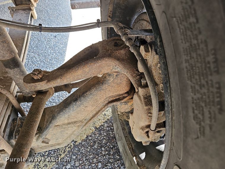 image for item DK1946 2013 Blue Bird Vision  school bus