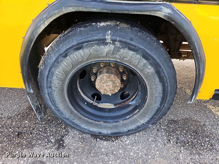 image for item DK1946 2013 Blue Bird Vision  school bus