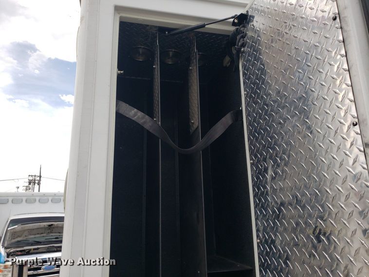 image for item DK7416 2016 Ford E450  ambulance