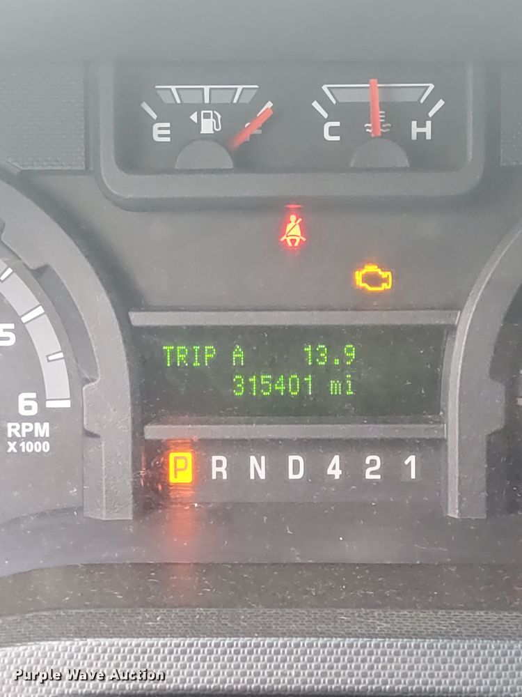 image for item DK7416 2016 Ford E450  ambulance