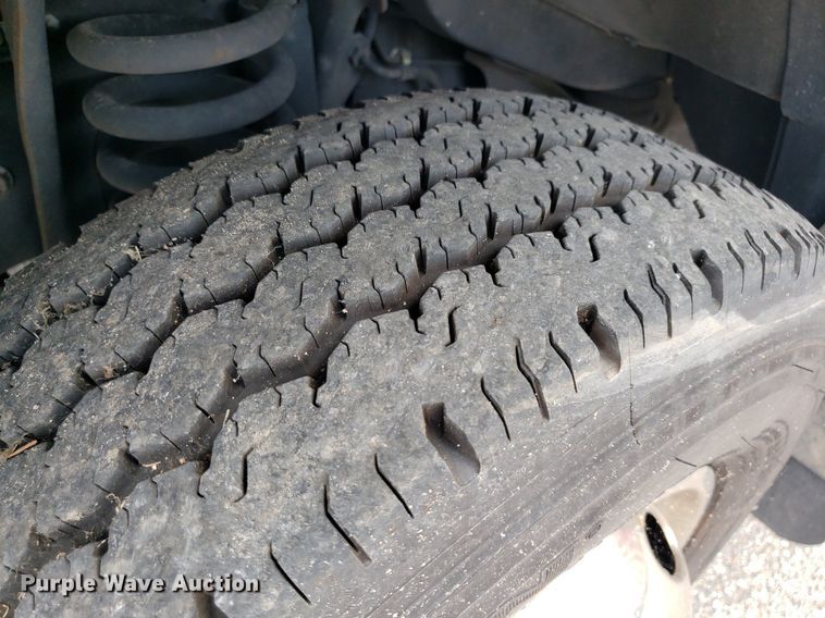 image for item DK7416 2016 Ford E450  ambulance