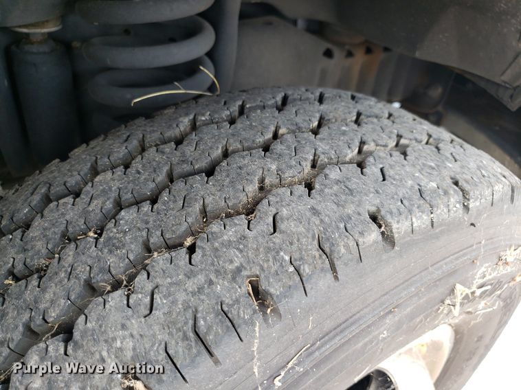 image for item DK7416 2016 Ford E450  ambulance