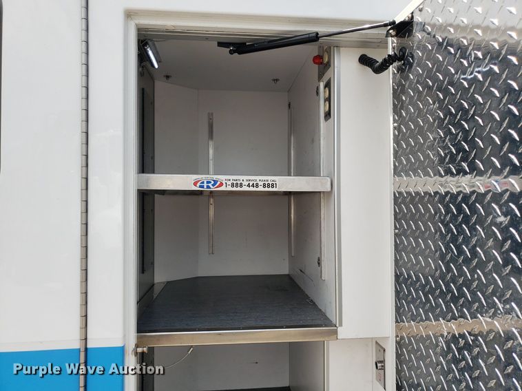 image for item DK7417 2016 Ford E450  ambulance