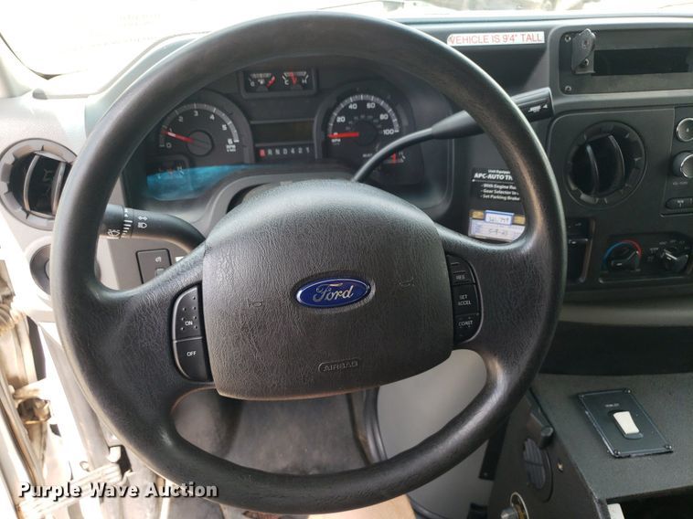 image for item DK7417 2016 Ford E450  ambulance