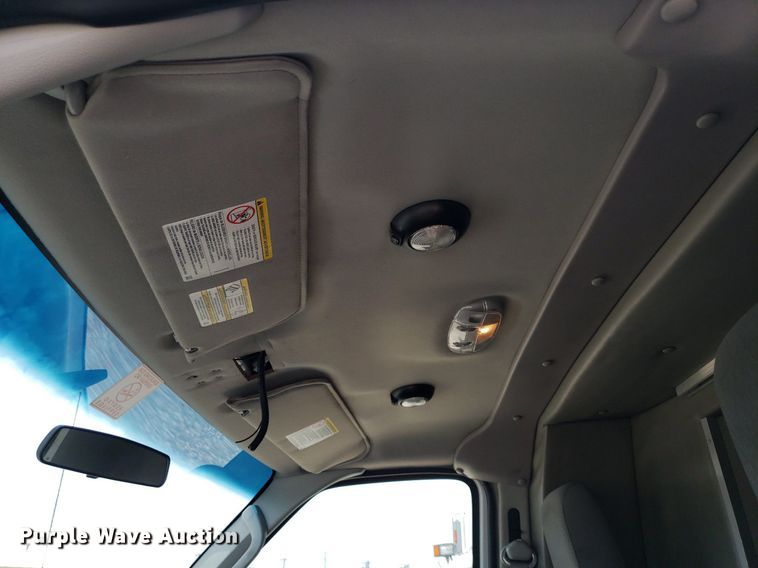 image for item DK7417 2016 Ford E450  ambulance