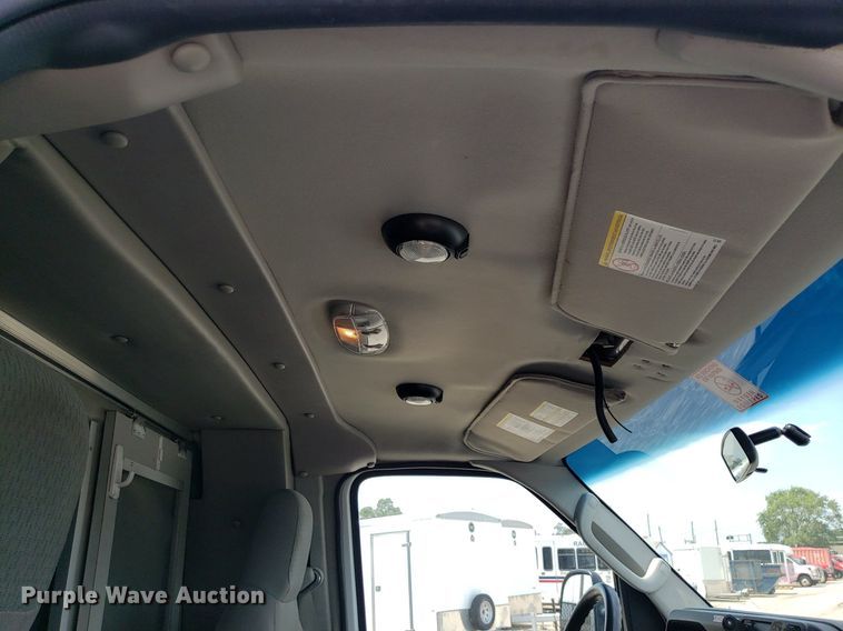 image for item DK7417 2016 Ford E450  ambulance