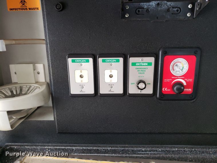 image for item DK7417 2016 Ford E450  ambulance