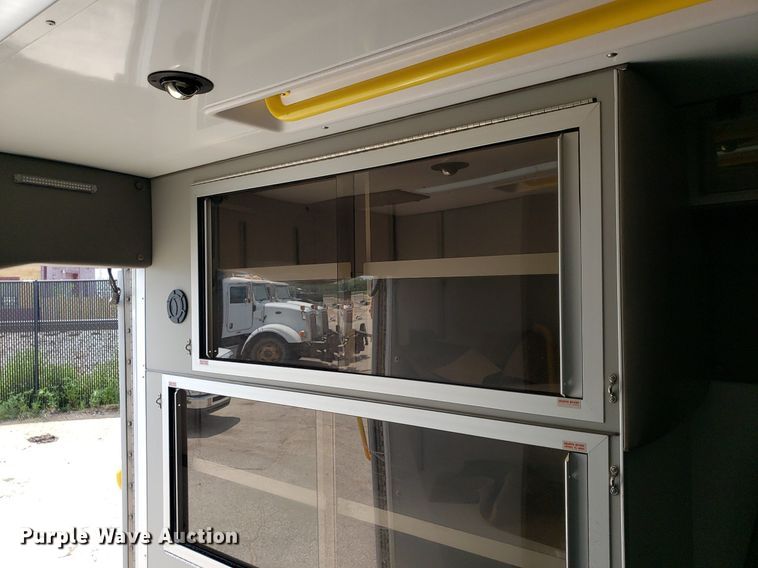 image for item DK7417 2016 Ford E450  ambulance