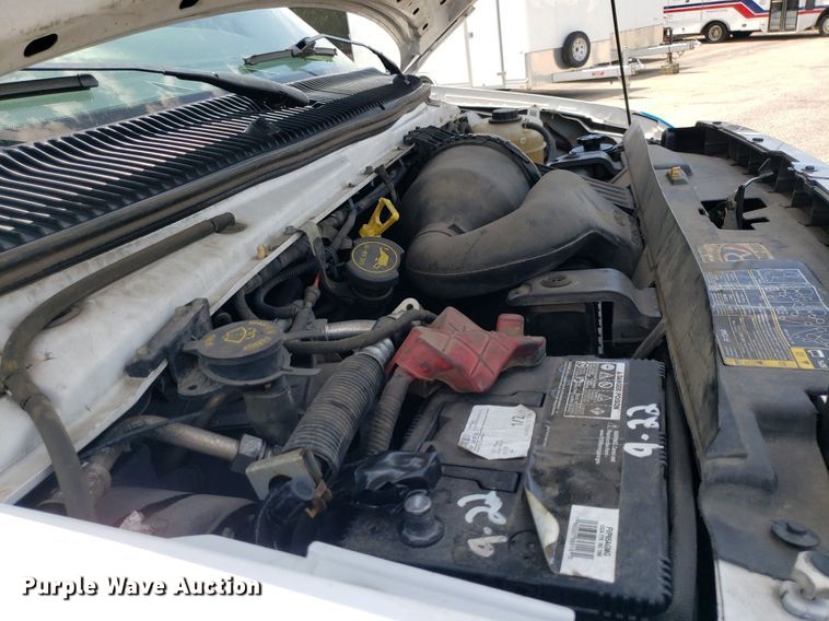 image for item DK7417 2016 Ford E450  ambulance