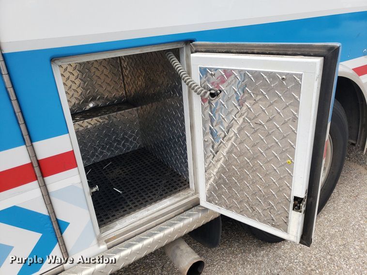 image for item DK7418 2016 Ford E450  ambulance