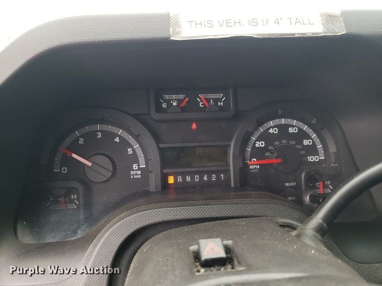 image for item DK7418 2016 Ford E450  ambulance