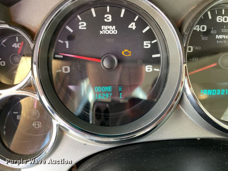 image for item DM0311 2007 GMC Sierra 1500  Crew Cab pickup truck