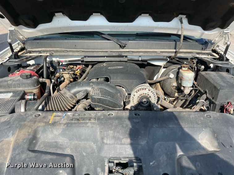 image for item DM0311 2007 GMC Sierra 1500  Crew Cab pickup truck