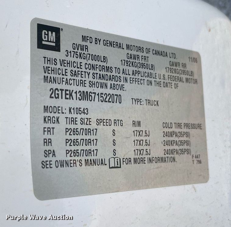 image for item DM0311 2007 GMC Sierra 1500  Crew Cab pickup truck