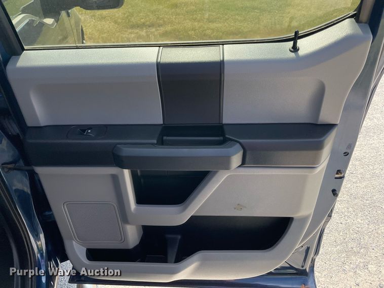 image for item DM0314 2019 Ford F150  SuperCrew pickup truck