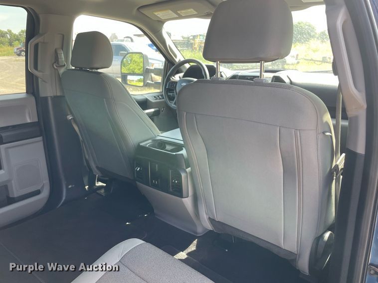 image for item DM0314 2019 Ford F150  SuperCrew pickup truck