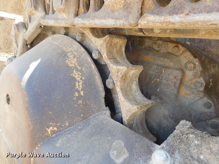 image for item DM2589 1975 Caterpillar 977L  track loader