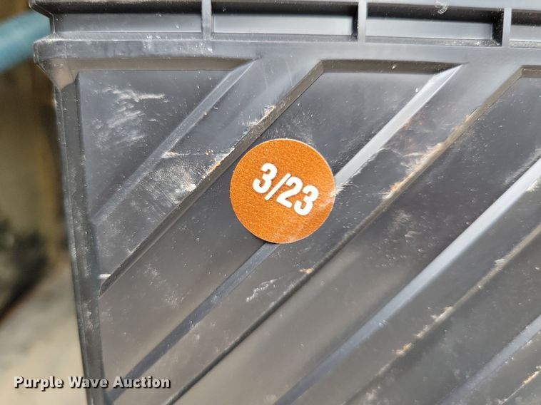 image for item DN4015 1997 Thomas Built 1118S  school bus