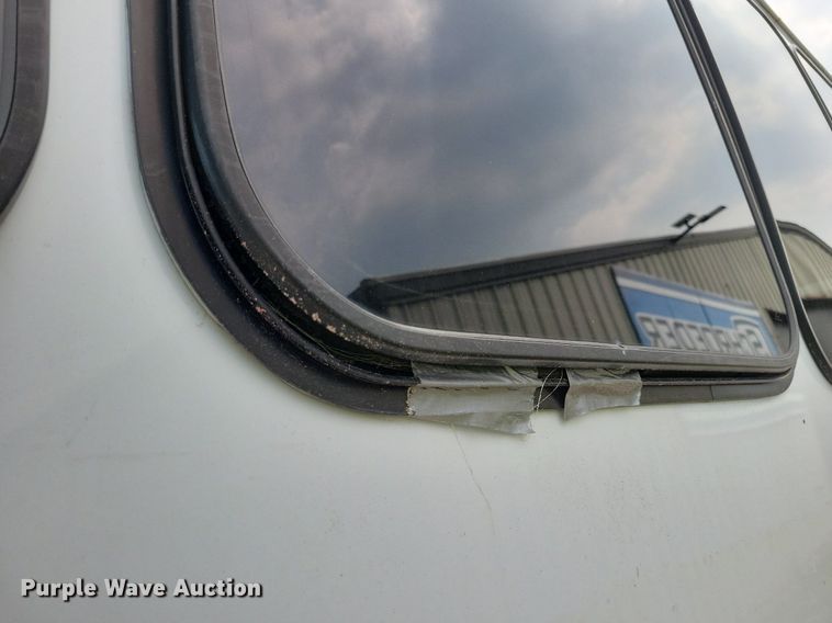 image for item DN4016 2015 Ford F650 Super Duty XLT  coach bus